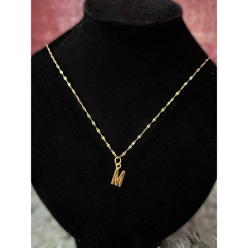 Gold Initial 'M' Pendant Necklace